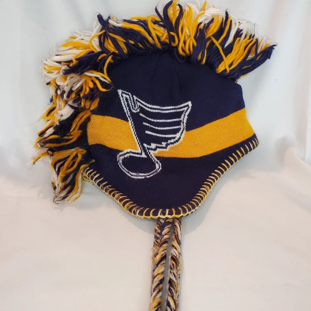 St. Louis Blues Reebok Face Off Collection Mohawk Style NHL Winter Hat